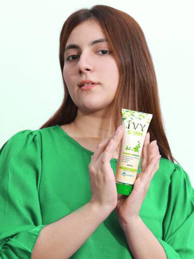 ivyderm-moisturiser-best-moisturiser-mistic-health-moisturiser-in-pakistan